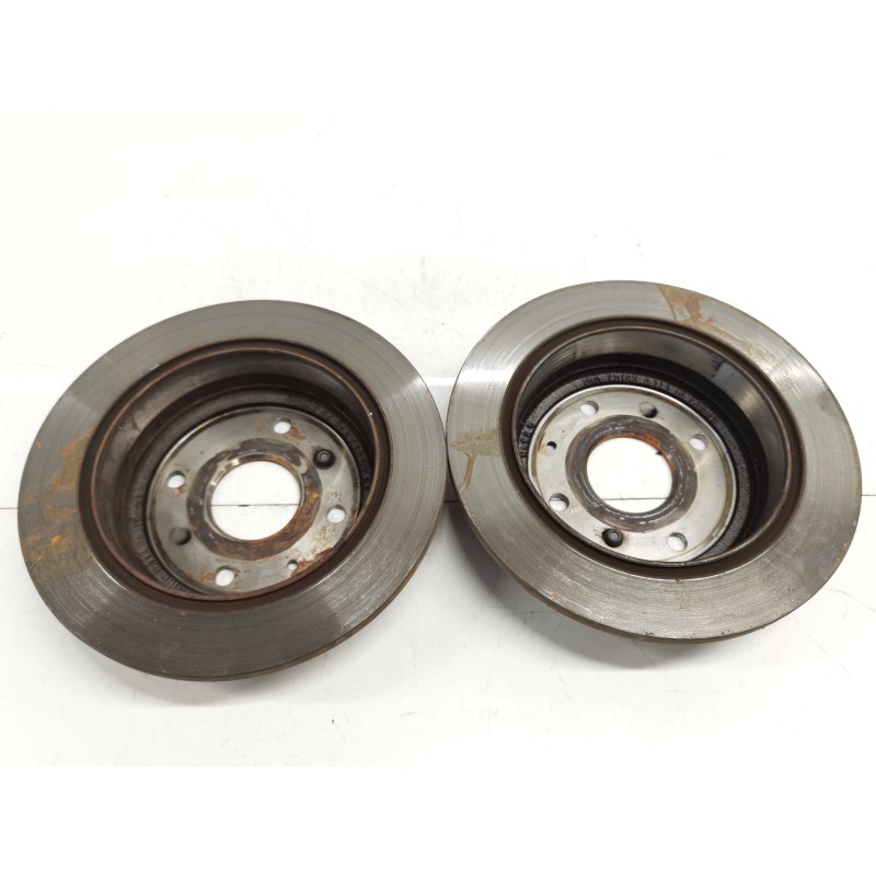 Recambio de disco freno trasero para chevrolet lacetti sx referencia OEM IAM Recambio de disco freno trasero para chevrolet lacetti sx referencia OEM IAM
