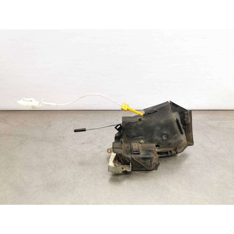 Recambio de cerradura puerta delantera izquierda para bmw serie 5 berlina (e39) 525d referencia OEM IAM Recambio de cerradura puerta delantera izquierda para bmw serie 5 berlina (e39) 525d referencia OEM IAM