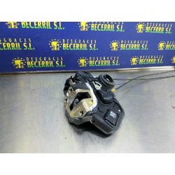 Recambio de cerradura puerta trasera derecha para toyota corolla (e12) 2.0 d-4d linea luna berlina referencia OEM IAM   