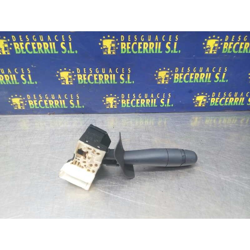 Recambio de mando limpia para renault clio ii fase ii (b/cb0) authentique referencia OEM IAM 7701047553 Recambio de mando limpia para renault clio ii fase ii (b/cb0) authentique referencia OEM IAM 7701047553