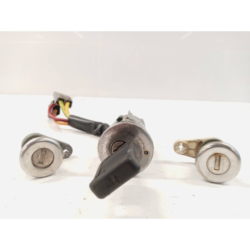 Recambio de antirrobo para renault clio i fase i+ii (b/c57) 1.2 referencia OEM IAM Recambio de antirrobo para renault clio i fase i+ii (b/c57) 1.2 referencia OEM IAM