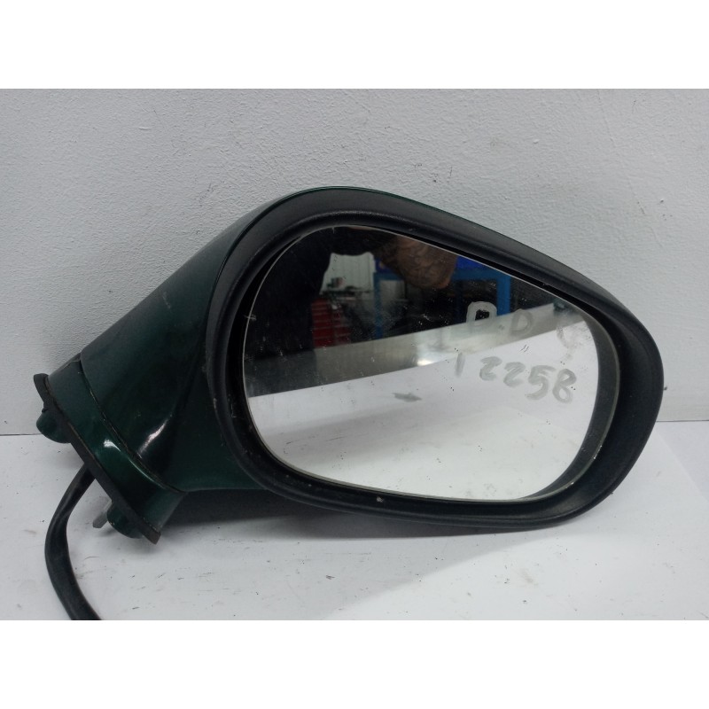 Recambio de retrovisor derecho para mitsubishi carisma berina 5 (da0) 1800 gdi lx referencia OEM IAM Recambio de retrovisor derecho para mitsubishi carisma berina 5 (da0) 1800 gdi lx referencia OEM IAM