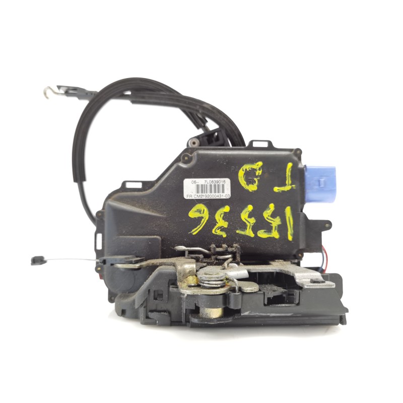 Recambio de cerradura puerta trasera derecha para seat altea (5p1) arena referencia OEM IAM 7L0839016 Recambio de cerradura puerta trasera derecha para seat altea (5p1) arena referencia OEM IAM 7L0839016