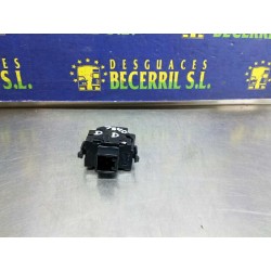 Recambio de mando elevalunas delantero derecho para toyota corolla (e12) 2.0 d-4d sol berlina referencia OEM IAM   