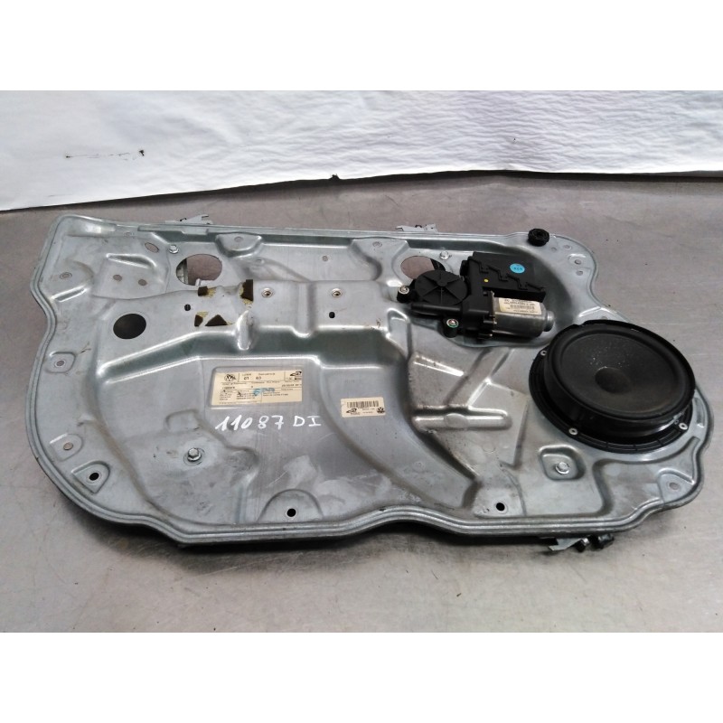 Recambio de elevalunas delantero izquierdo para volkswagen polo (9n1) conceptline referencia OEM IAM 400645D  