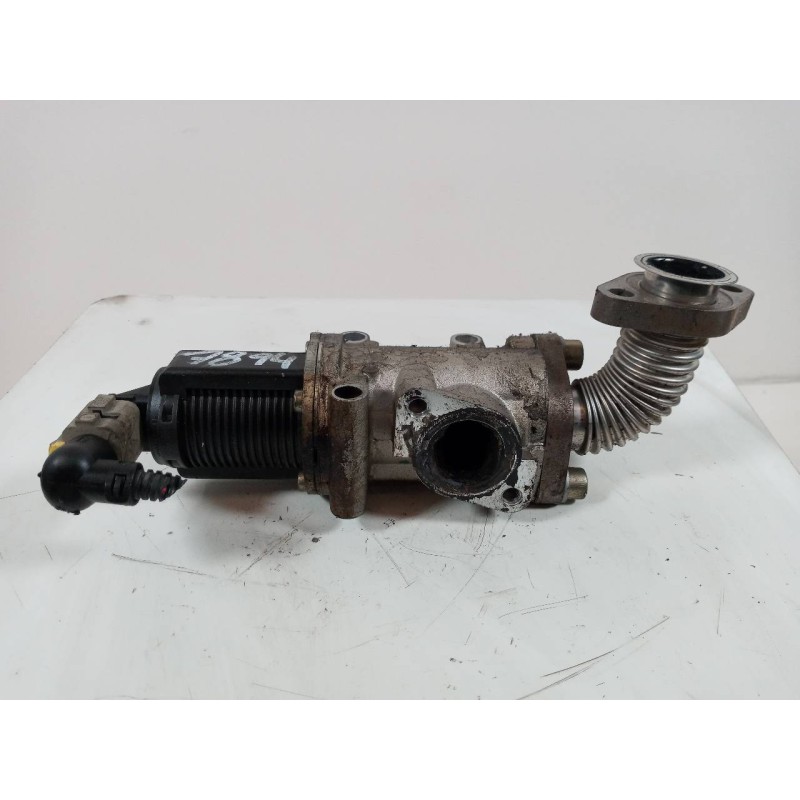 Recambio de valvula egr para opel zafira b enjoy referencia OEM IAM 50024005  