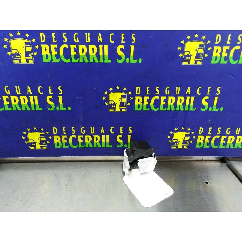 Recambio de mando elevalunas delantero derecho para toyota corolla (e11) 1.4 linea terra (3-ptas.) referencia OEM IAM   