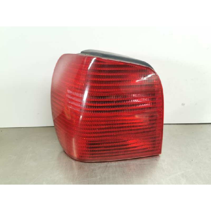 Recambio de piloto trasero izquierdo para volkswagen polo berlina (6n2) conceptline referencia OEM IAM Recambio de piloto trasero izquierdo para volkswagen polo berlina (6n2) conceptline referencia OEM IAM