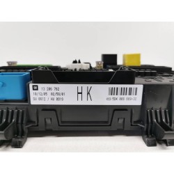 Recambio de caja reles / fusibles para opel astra gtc cosmo referencia OEM IAM 13206762HK 5DK008669 