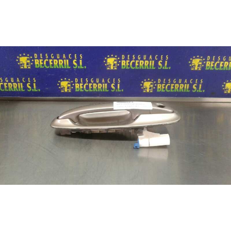 Recambio de maneta exterior delantera derecha para chevrolet nubira berlina se referencia OEM IAM Recambio de maneta exterior delantera derecha para chevrolet nubira berlina se referencia OEM IAM