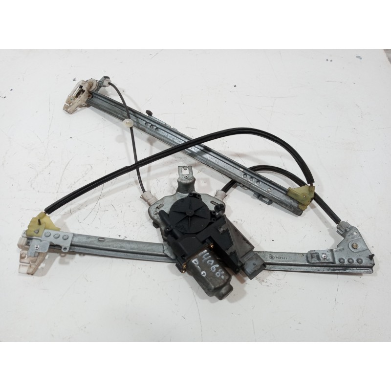 Recambio de elevalunas delantero derecho para citroen xsara berlina 2.0 hdi exclusive (66kw) referencia OEM IAM Recambio de elevalunas delantero derecho para citroen xsara berlina 2.0 hdi exclusive (66kw) referencia OEM IAM