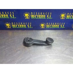 Recambio de maneta elevalunas delantera izquierda para ford transit ft 100 referencia OEM IAM 85BBA23342AA  