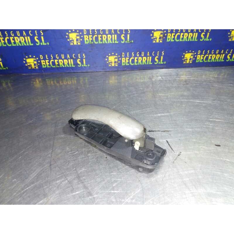 Recambio de maneta interior delantera izquierda para fiat stilo (192) 1.9 jtd / 1.9 jtd 115 active referencia OEM IAM 0071732451 Recambio de maneta interior delantera izquierda para fiat stilo (192) 1.9 jtd / 1.9 jtd 115 active referencia OEM IAM 0071732451