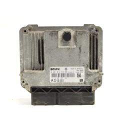Recambio de centralita motor uce para opel vectra c berlina comfort referencia OEM IAM 55197152 0281012533 