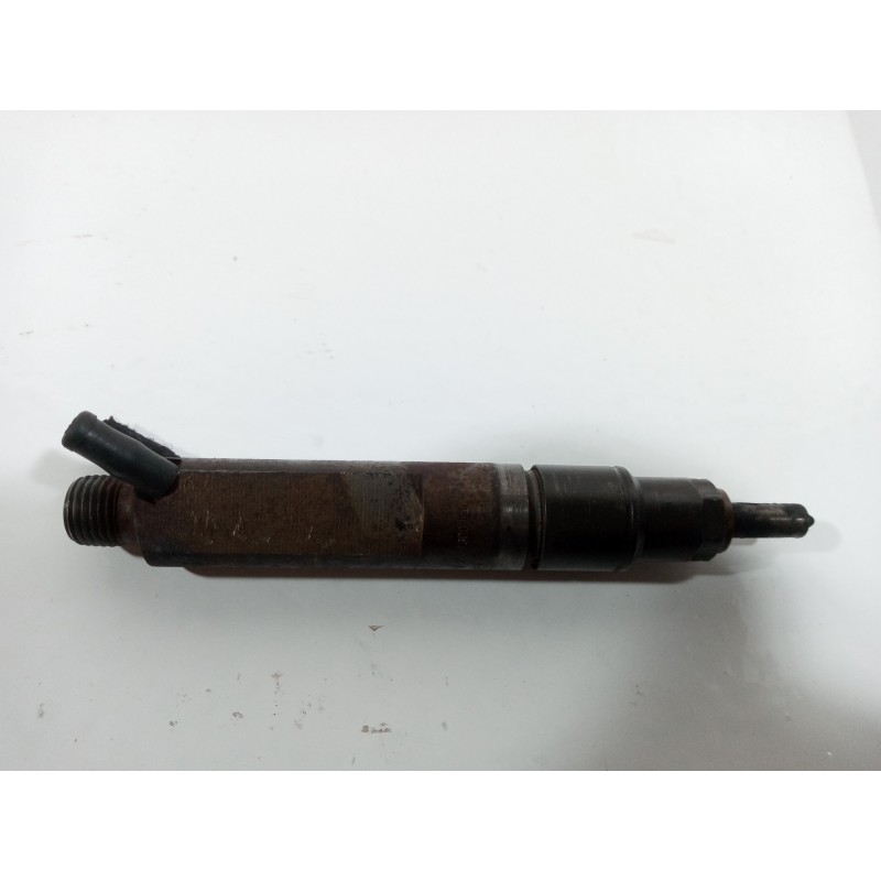 Recambio de inyector para seat cordoba berlina (6k2) stella referencia OEM IAM 028130203 Recambio de inyector para seat cordoba berlina (6k2) stella referencia OEM IAM 028130203