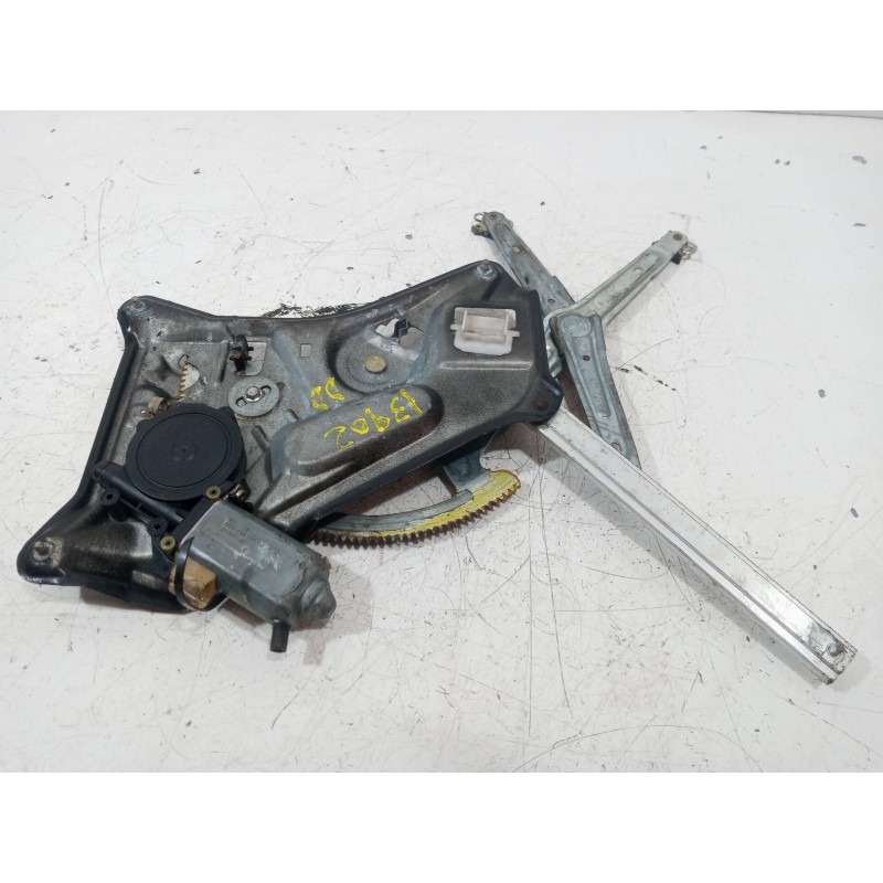Recambio de elevalunas delantero derecho para bmw serie 7 (e32) 730i (138kw) referencia OEM IAM Recambio de elevalunas delantero derecho para bmw serie 7 (e32) 730i (138kw) referencia OEM IAM