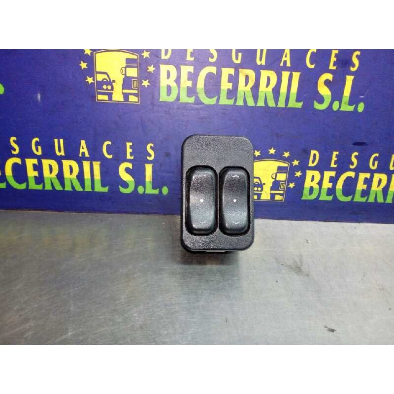 Recambio de mando elevalunas delantero izquierdo para opel astra g berlina club referencia OEM IAM 13363201  