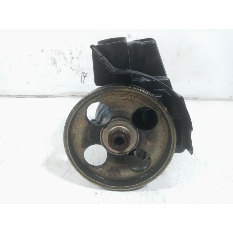 Recambio de bomba direccion para peugeot 206 berlina xs referencia OEM IAM 26079884 Recambio de bomba direccion para peugeot 206 berlina xs referencia OEM IAM 26079884