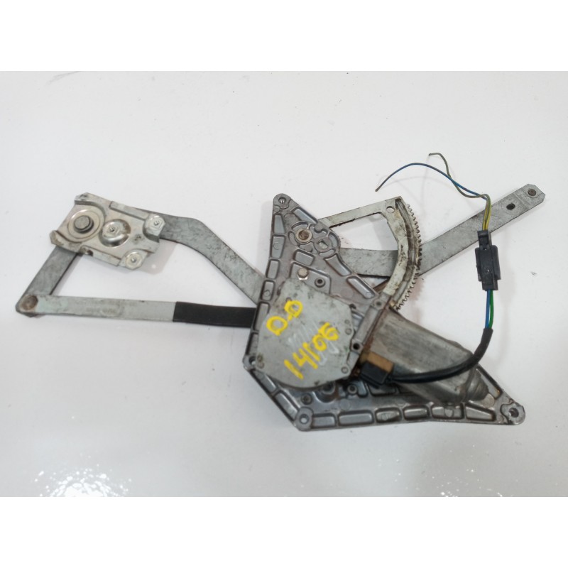 Recambio de elevalunas delantero derecho para ford escort berl./turn./cab./express básico berlina referencia OEM IAM 0130821033 Recambio de elevalunas delantero derecho para ford escort berl./turn./cab./express básico berlina referencia OEM IAM 0130821033