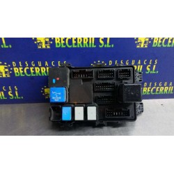 Recambio de caja reles / fusibles para kia rio 1.4 active referencia OEM IAM 919501G010 KFC230889A 