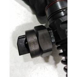 Recambio de inyector para volkswagen golf iv variant (1j5) highline referencia OEM IAM 0414720015 038130073J B0035825