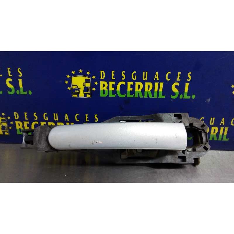 Recambio de maneta exterior delantera izquierda para volkswagen passat berlina (3b2) comfortline referencia OEM IAM 3BO837885885 Recambio de maneta exterior delantera izquierda para volkswagen passat berlina (3b2) comfortline referencia OEM IAM 3BO837885885