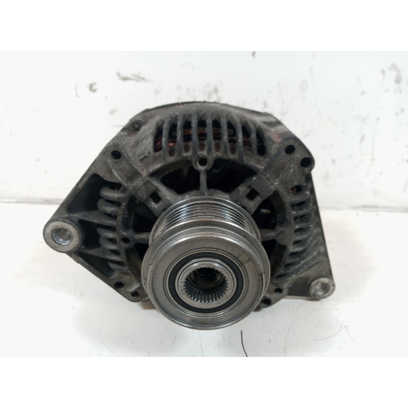 Recambio de alternador para renault laguna (b56) 1.9 dti rt referencia OEM IAM 25419760 Recambio de alternador para renault laguna (b56) 1.9 dti rt referencia OEM IAM 25419760