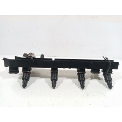 Recambio de rampa inyectora para daewoo tacuma 2.0 cat referencia OEM IAM 90411551  
