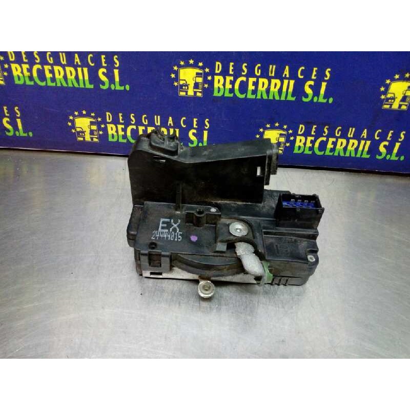 Recambio de cerradura puerta delantera izquierda para opel zafira a blue line referencia OEM IAM 133139 Recambio de cerradura puerta delantera izquierda para opel zafira a blue line referencia OEM IAM 133139