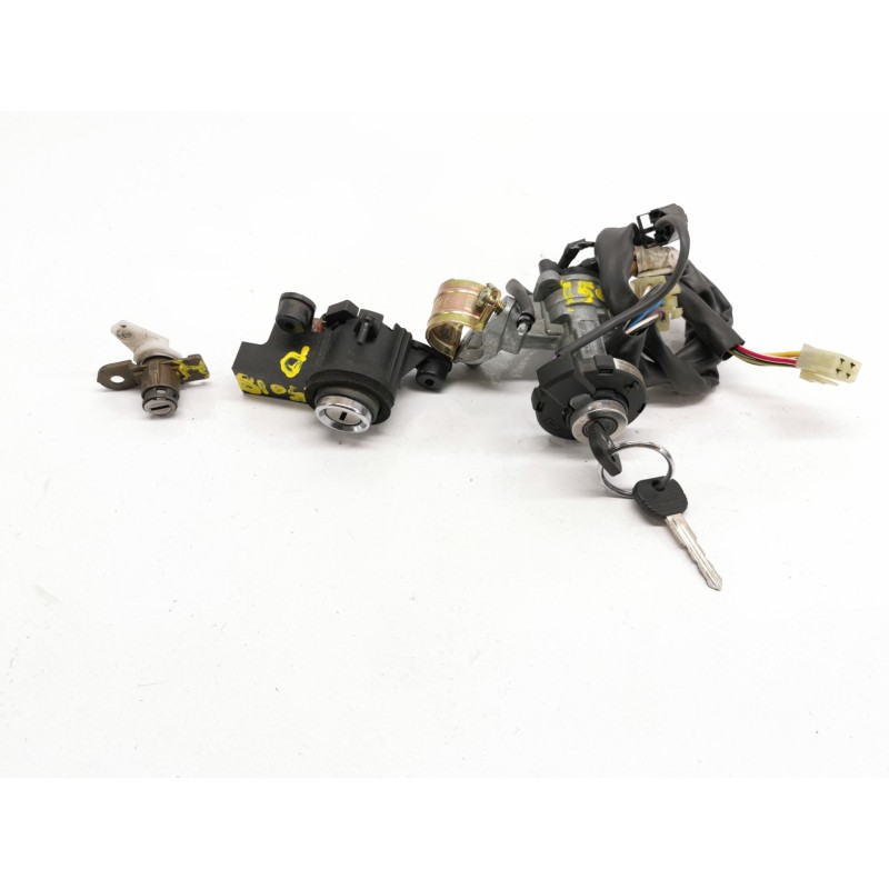 Recambio de antirrobo para mg rover serie 200 (rf) 216 si (5-ptas.) referencia OEM IAM 52010356B YWD1000802499 1000802499 Recambio de antirrobo para mg rover serie 200 (rf) 216 si (5-ptas.) referencia OEM IAM 52010356B YWD1000802499 1000802499