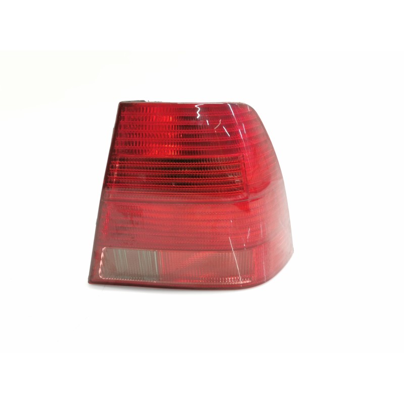 Recambio de piloto trasero derecho para volkswagen bora berlina (1j2) highline referencia OEM IAM Recambio de piloto trasero derecho para volkswagen bora berlina (1j2) highline referencia OEM IAM