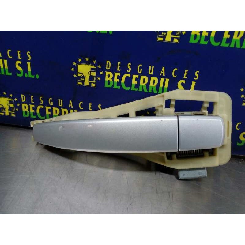 Recambio de maneta exterior delantera derecha para opel vectra c berlina design referencia OEM IAM Recambio de maneta exterior delantera derecha para opel vectra c berlina design referencia OEM IAM
