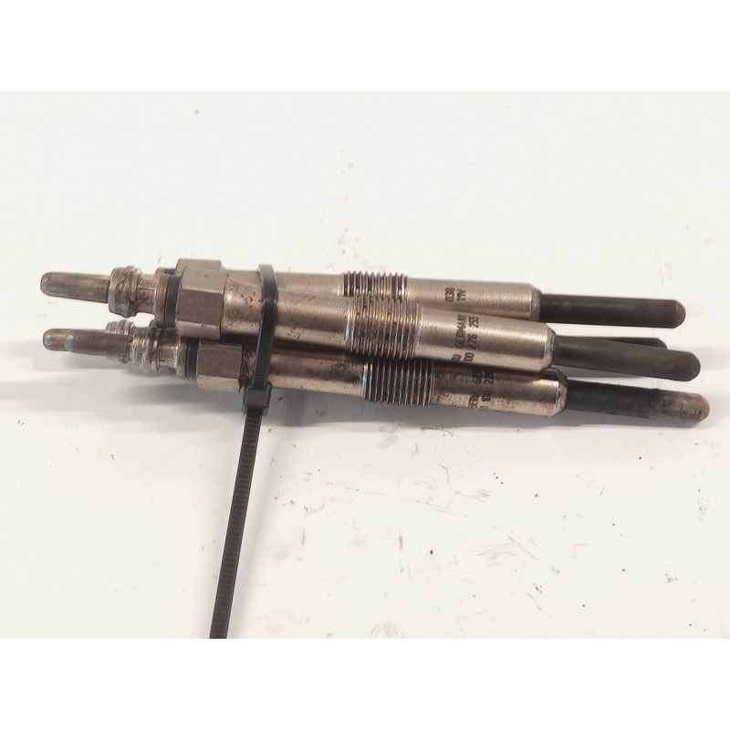 Recambio de calentadores para land rover defender (ld) tdi 110 familiar (83kw) referencia OEM IAM 0100226255 Recambio de calentadores para land rover defender (ld) tdi 110 familiar (83kw) referencia OEM IAM 0100226255