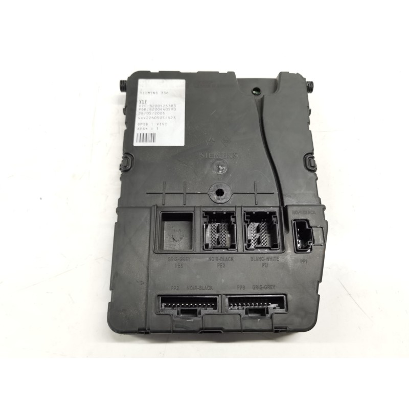 Recambio de uch para renault megane ii berlina 3p authentique referencia OEM IAM 8200525383 S118400140D Recambio de uch para renault megane ii berlina 3p authentique referencia OEM IAM 8200525383 S118400140D