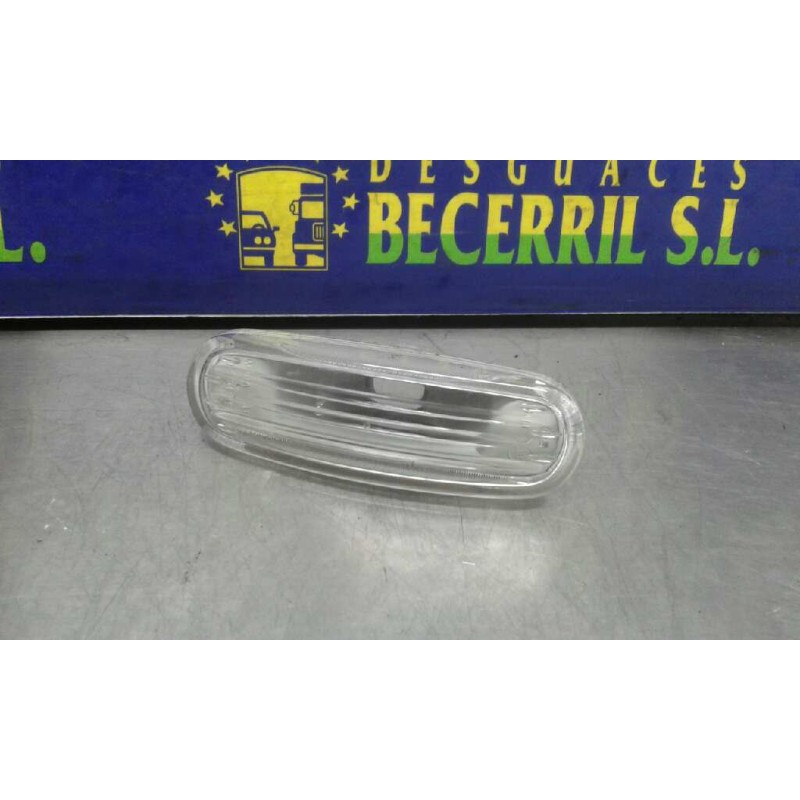 Recambio de piloto lateral derecho para fiat stilo (192) 1.9 jtd 115 referencia OEM IAM 0046758821  