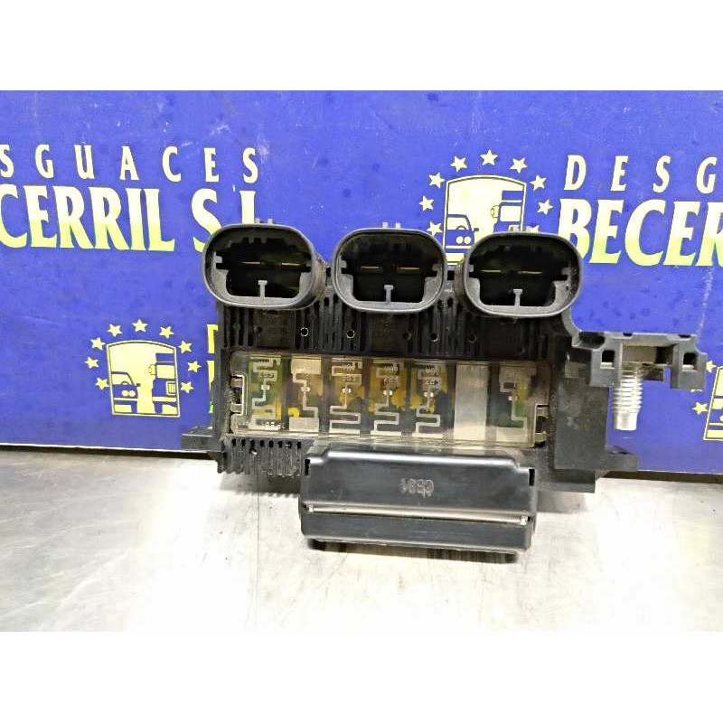 Recambio de caja reles / fusibles para citroen jumpy referencia OEM IAM 1400550780 Recambio de caja reles / fusibles para citroen jumpy referencia OEM IAM 1400550780