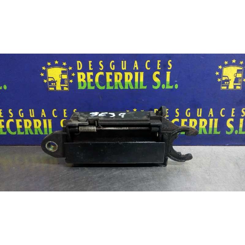 Recambio de maneta exterior delantera izquierda para audi 80 avant básico berlina referencia OEM IAM 8D0837207AFKZ  