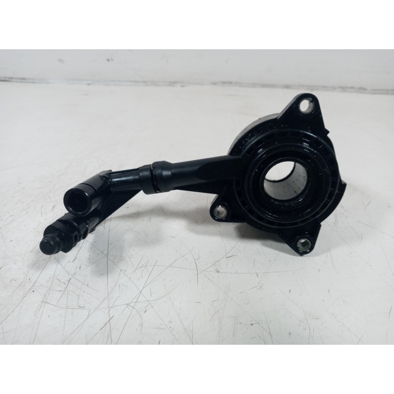 Recambio de bombin embrague para ford focus berlina (cak) trend referencia OEM IAM Recambio de bombin embrague para ford focus berlina (cak) trend referencia OEM IAM