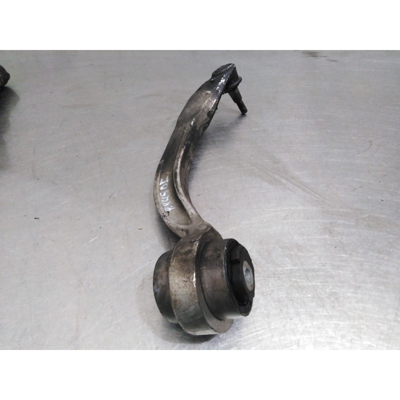 Recambio de brazo suspension inferior delantero izquierdo para volkswagen passat berlina (3b3) advance referencia OEM IAM   