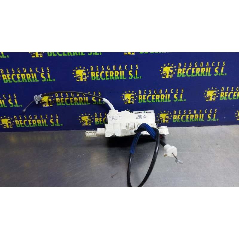 Recambio de cerradura puerta trasera derecha para peugeot 407 sport referencia OEM IAM 9138V0 Recambio de cerradura puerta trasera derecha para peugeot 407 sport referencia OEM IAM 9138V0