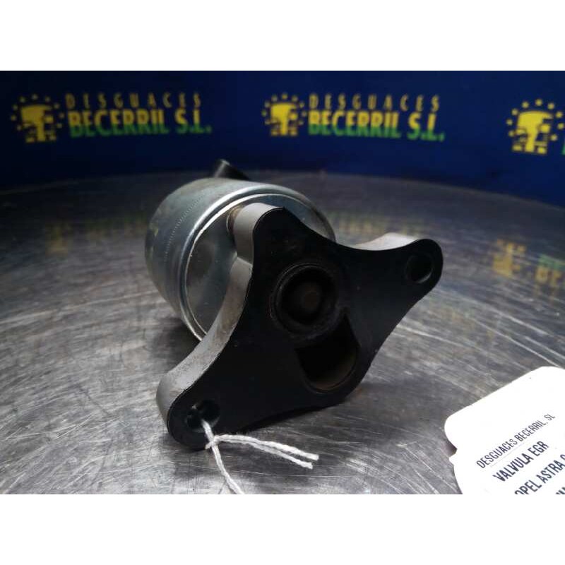 Recambio de valvula egr para opel astra g berlina club referencia OEM IAM   