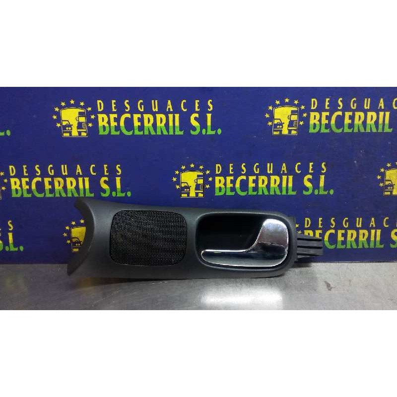 Recambio de maneta interior delantera derecha para audi a4 berlina (b5) 1.8 referencia OEM IAM 8D0837020FKZ  