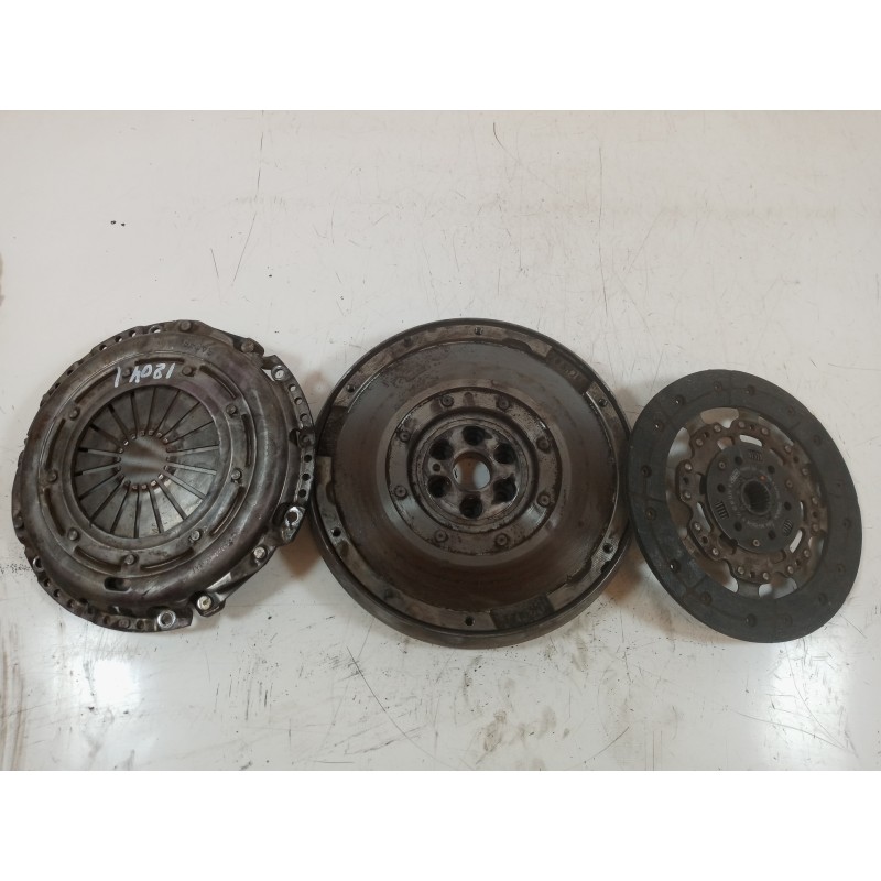 Recambio de kit de embrague para ford focus lim. (cb4) business referencia OEM IAM Recambio de kit de embrague para ford focus lim. (cb4) business referencia OEM IAM