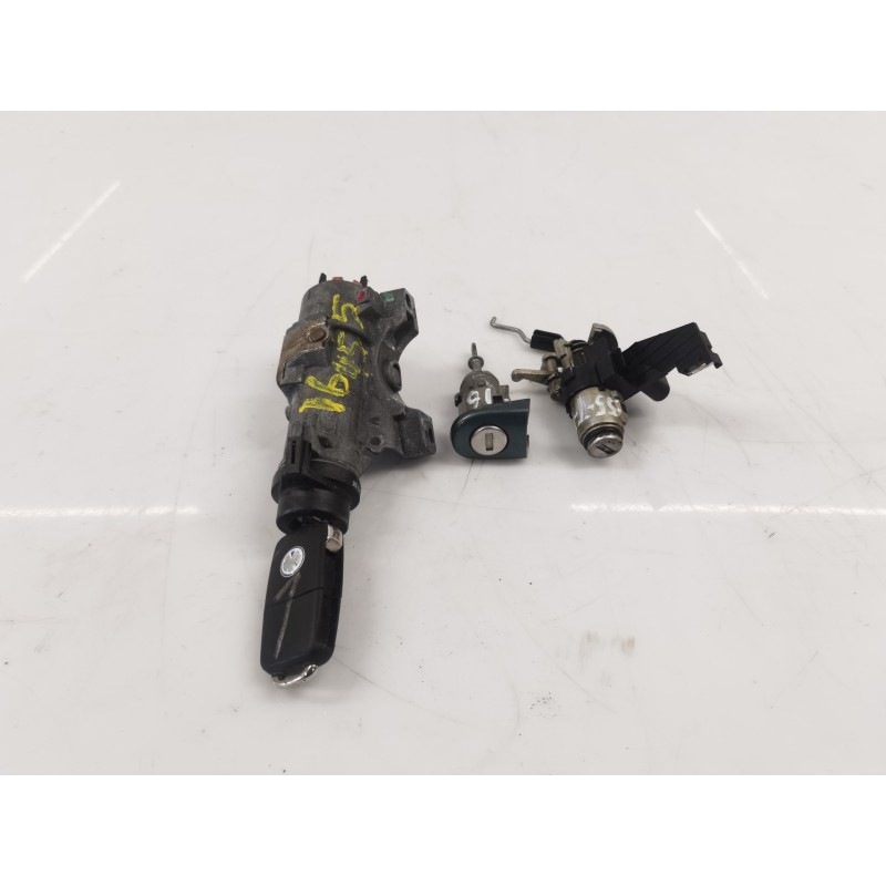 Recambio de antirrobo para volkswagen polo (9n3) advance referencia OEM IAM 4B0905851 Recambio de antirrobo para volkswagen polo (9n3) advance referencia OEM IAM 4B0905851