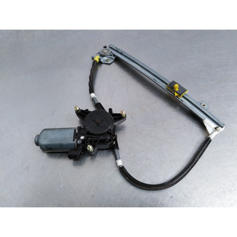 Recambio de elevalunas trasero derecho para renault megane i scenic (ja0) 1.4 16v kaleido referencia OEM IAM 400316A Recambio de elevalunas trasero derecho para renault megane i scenic (ja0) 1.4 16v kaleido referencia OEM IAM 400316A