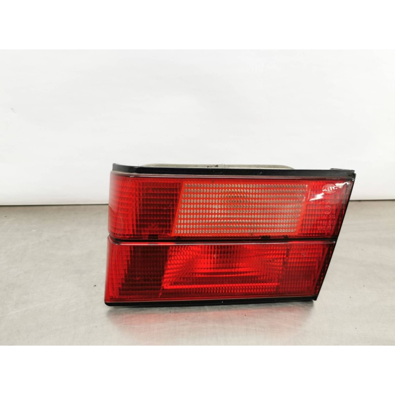 Recambio de piloto trasero central derecho para bmw serie 5 berlina (e34) 525i (141kw) referencia OEM IAM Recambio de piloto trasero central derecho para bmw serie 5 berlina (e34) 525i (141kw) referencia OEM IAM