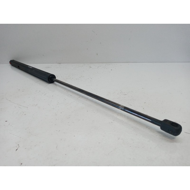 Recambio de amortiguadores capo para audi 100 berlina (443) cc referencia OEM IAM   