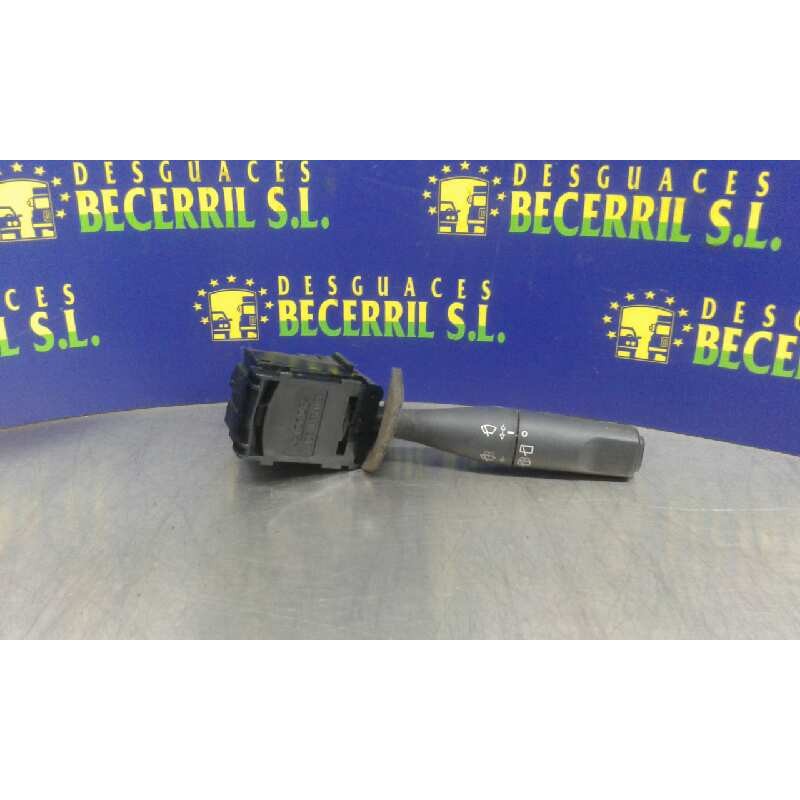 Recambio de mando limpia para peugeot 206 berlina xt referencia OEM IAM Recambio de mando limpia para peugeot 206 berlina xt referencia OEM IAM