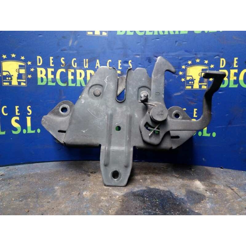 Recambio de cerradura capot para mitsubishi montero sport (k90) referencia OEM IAM Recambio de cerradura capot para mitsubishi montero sport (k90) referencia OEM IAM