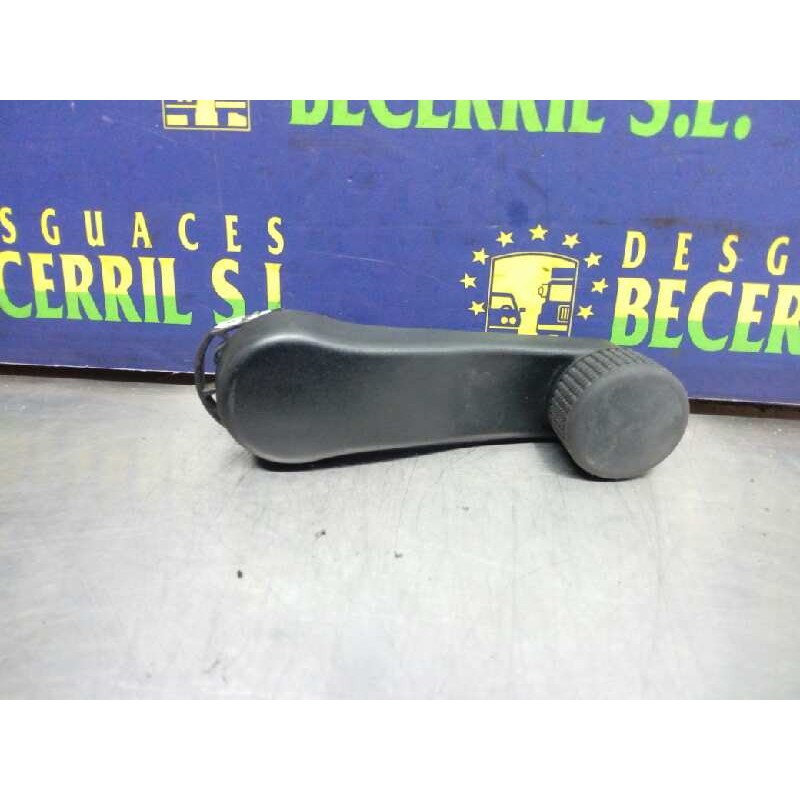 Recambio de maneta elevalunas trasera derecha para seat leon (1m1) signo referencia OEM IAM Recambio de maneta elevalunas trasera derecha para seat leon (1m1) signo referencia OEM IAM